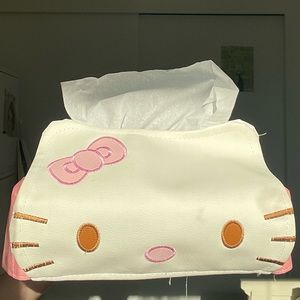 Y2k kawaii hello kitty tissue holder super cute!!